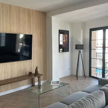 House Of Maximus - High Standing - Centre 90m2 Apartment *