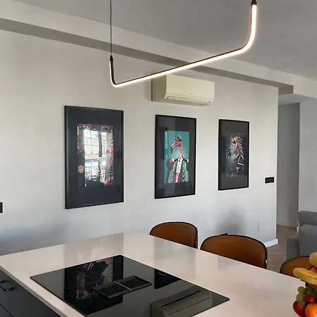 House Of Maximus - High Standing - Centre 90m2 Daire *